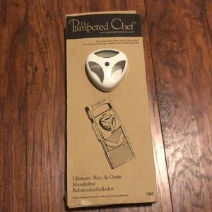 Pampered Chef Ultimate Slice & Grate